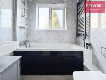 3 bedroom Semi-detached house to let in Cradley Road, Hull, HU5