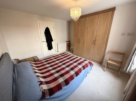 1 bedroom Flat to let in Park Square, Brookside, Huntingdon, PE29