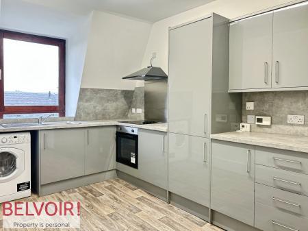 2 bedroom Flat to let in Reay Street, Crown, Inverness, IV2