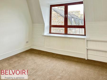 2 bedroom Flat to let in Reay Street, Crown, Inverness, IV2