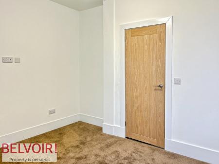 2 bedroom Flat to let in Reay Street, Crown, Inverness, IV2