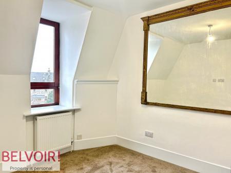 2 bedroom Flat to let in Reay Street, Crown, Inverness, IV2