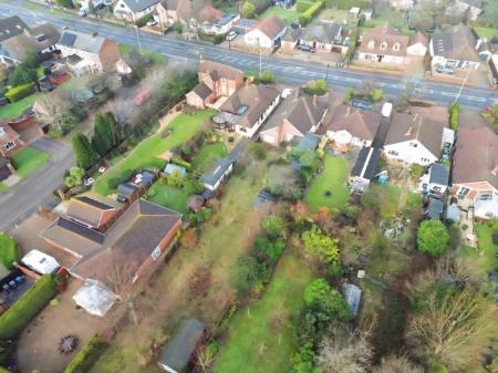 3 bedroom Bungalow for sale in Foxhall Road, Ipswich, IP4