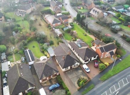 3 bedroom Bungalow for sale in Foxhall Road, Ipswich, IP4