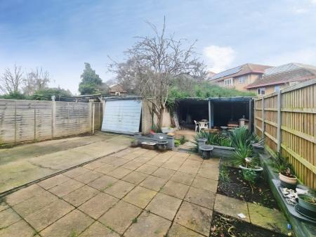 3 bedroom Detached house for sale in Nacton Road, Ipswich, IP3