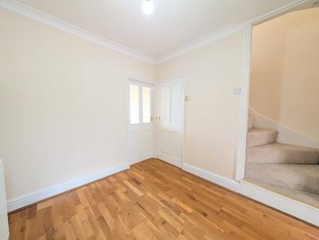 2 bedroom Terraced House to let in Midland Road, Raunds, NN9