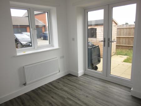 3 bedroom Detached house to let in Little Ouse Court, King's Lynn, PE30