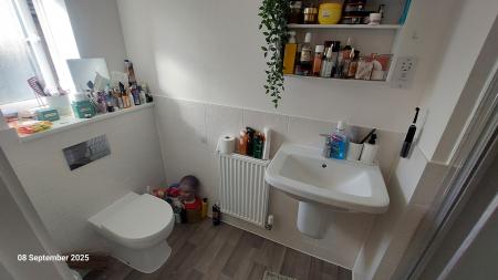 3 bedroom Semi-detached house to let in Nar Close, King's Lynn, PE30