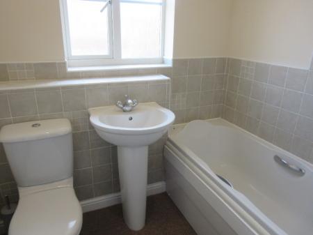 3 bedroom Terraced House to let in Otter Close, Downham Market, PE38