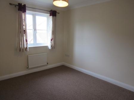 3 bedroom Terraced House to let in Otter Close, Downham Market, PE38