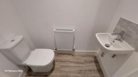 3 bedroom Terraced House to let in Honey Bee Lane, King's Lynn, PE30