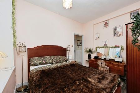 1 bedroom Flat for sale in North Overgate, Kinghorn, KY3