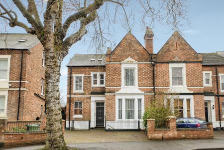 Warwick Place, Leamington Spa, CV32