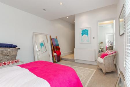 3 bedroom Terraced House for sale in Clarendon Avenue, Leamington Spa