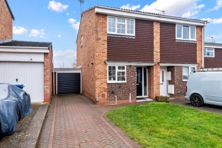 Anderson Drive, Whitnash, Leamington Spa