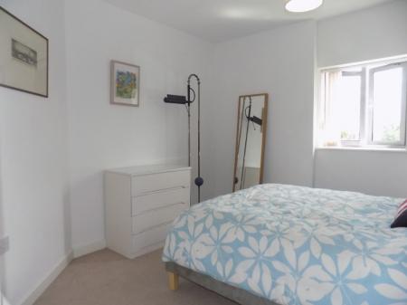 2 bedroom Flat to let in St Johns Walk, York, YO31