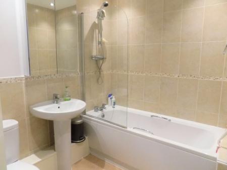 2 bedroom Flat to let in St Johns Walk, York, YO31