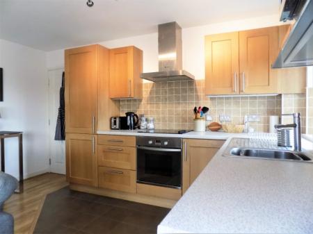 2 bedroom Flat to let in St Johns Walk, York, YO31