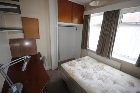 4 bedroom End of terrace house to let in Lamel Street, York, YO10