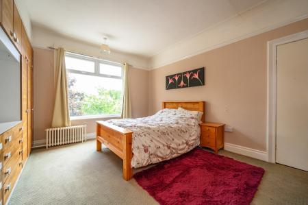 4 bedroom Semi-detached house for sale in High Street, Leeds, LS27