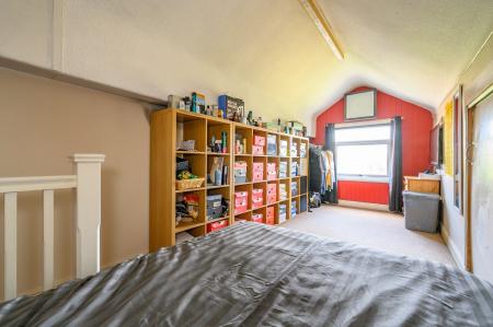 4 bedroom Semi-detached house for sale in High Street, Leeds, LS27