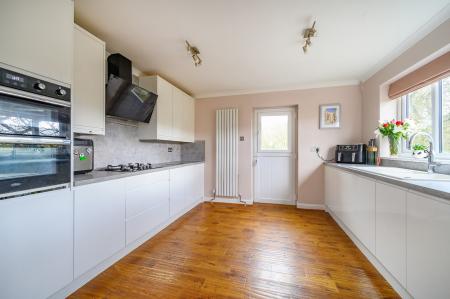 5 bedroom Detached house for sale in Burns Court, Birstall, WF17