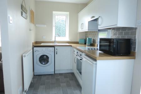 1 bedroom Town house to let in Siskin Court, Morley, LS27