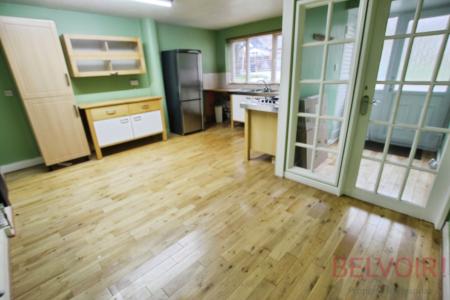 3 bedroom Semi-detached house for sale in Rooms Fold, Leeds, LS27