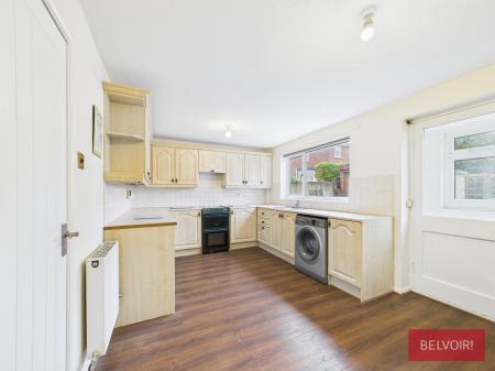 3 bedroom Semi-detached house for sale in Cae Glas, Coedpoeth, LL11