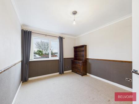 4 bedroom Detached house to let in Denning Road, Borras, LL12