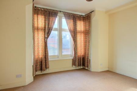 1 bedroom Flat for sale in Narborough Road, Leicester, LE3