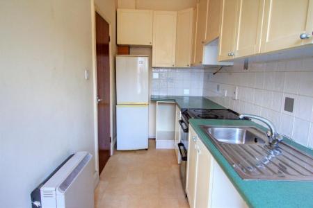 1 bedroom Flat for sale in Narborough Road, Leicester, LE3