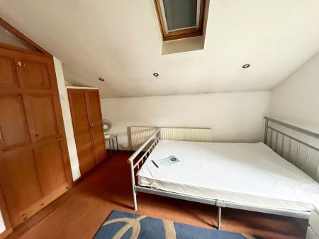 3 bedroom Terraced House to let in Montague Road, Clarendon Park, Leicester, LE2