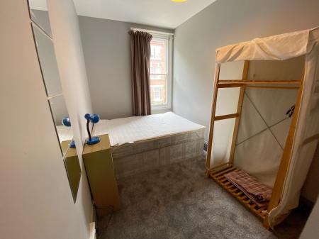 5 bedroom Terraced House to let in Tichborne Street, Leicester, LE2