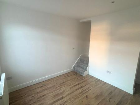 2 bedroom Terraced House to let in Albany Terrace, Lincoln, LN5