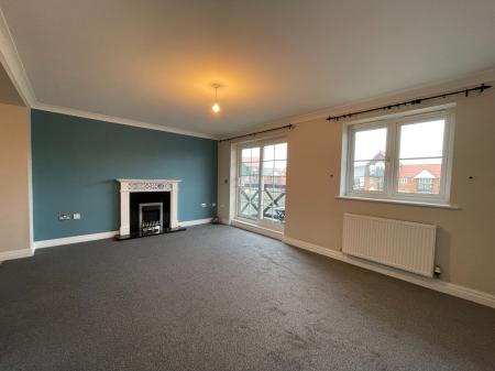 4 bedroom Terraced House to let in Bridge Walk, Burton Waters, Lincoln, LN1