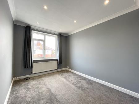 3 bedroom Semi-detached house to let in Lincoln Avenue, Lincoln, LN6