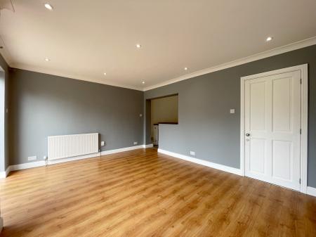 3 bedroom Semi-detached house to let in Lincoln Avenue, Lincoln, LN6