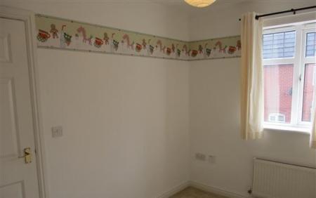 3 bedroom Town house to let in Byland Close, Lincoln, LN2