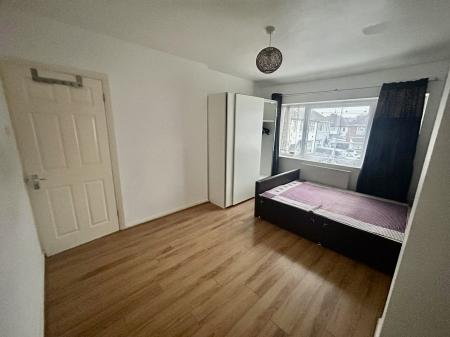 3 bedroom Semi-detached house to let in Welbeck Avenue, Wolverhampton, WV10