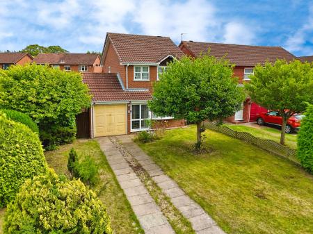 Gatcombe Close, Moseley Parklands, Wolverhampton, WV10
