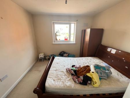 2 bedroom Apartment to let in Broad Gauge Way, Wolverhampton, WV10