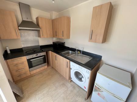 2 bedroom Apartment to let in Broad Gauge Way, Wolverhampton, WV10