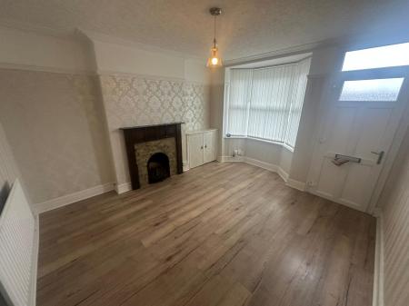 3 bedroom Terraced House to let in Station Street, Darlaston, WS10