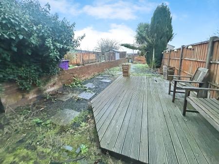 3 bedroom Terraced House to let in Bushbury Road, Wolverhampton, WV10