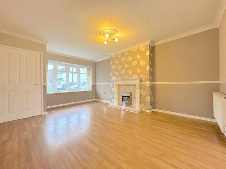 3 bedroom Semi-detached house for sale in Robin Grove, Wednesfield, Wolverhampton, WV11
