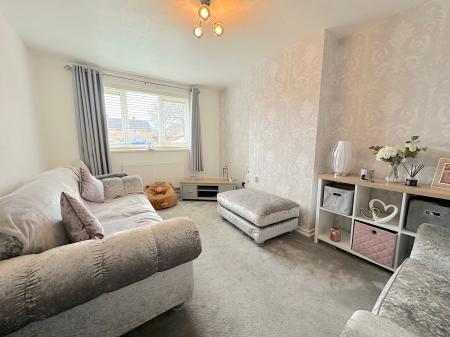1 bedroom Flat for sale in Highfield Avenue, Westcroft, Wolverhampton, WV10