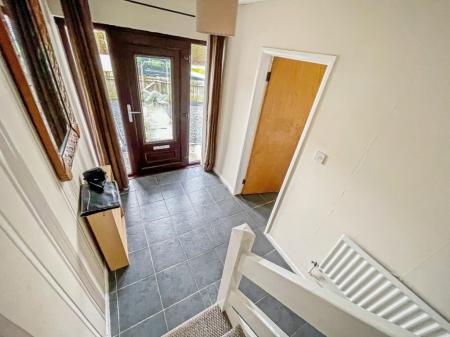 3 bedroom End of terrace house for sale in Ashmount Park, Lisburn, BT27