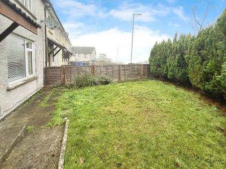 3 bedroom Terraced House for sale in Avonmore Park, Lisburn, BT28