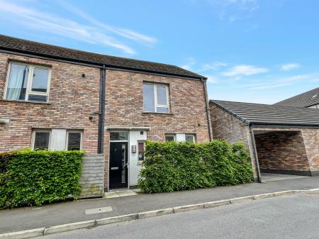 Badgers Lane, Lisburn, BT28